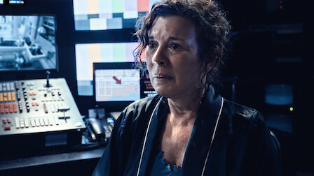 Guarda The Calling. Episodio 7 della Stagione 1.
